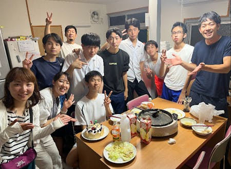 寮生のお誕生日をみんなでお祝い!