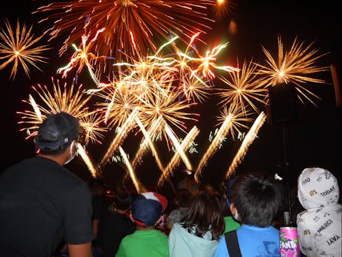 ド迫力の花火 浜益みなと祭り