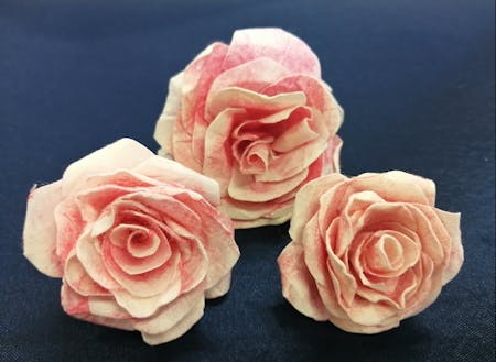 小野和紙で作るバラのコサージュ