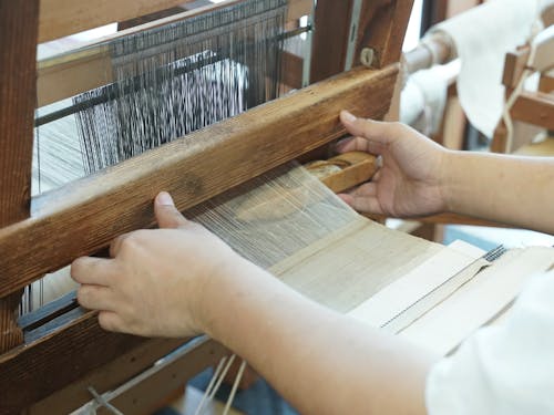 伝統工芸品「奈良晒(ならさらし)」約160年継承されている