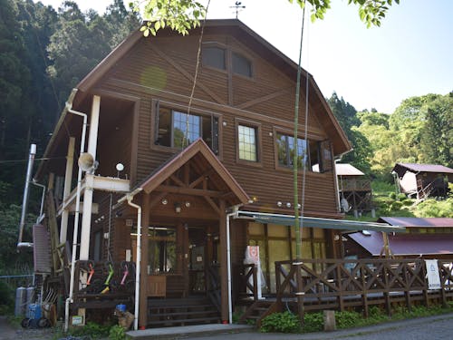 コミュニティの基点となる「石鎚ふれあいの里」