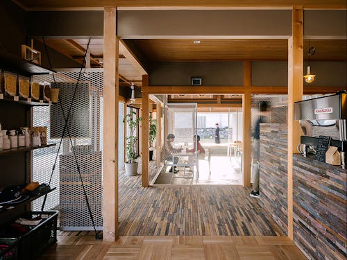 協力隊の職場・地域交流拠点「ホゲット」