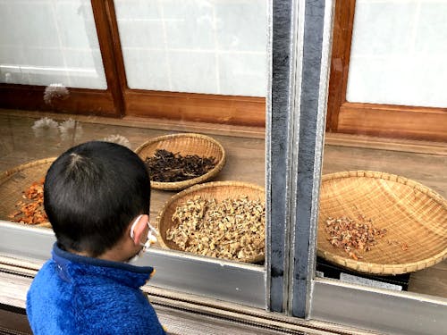 お子さんはもちろん、大人も勉強になる田舎暮らしです。季節が変わっていくのは想像以上にはやく、地元の人も「田舎暮らしは忙しいものね」とおっしゃってました。