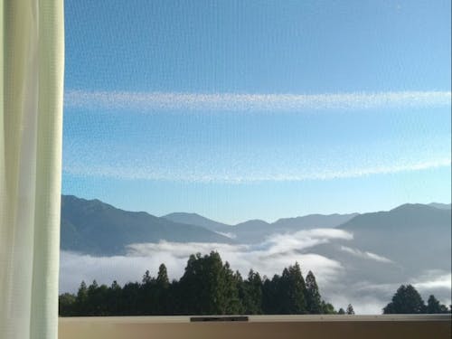 単身寮から見える雲海は絶景!