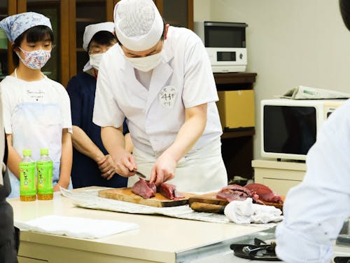 地元の魚店さんとのコラボして中学生向けにワークショップを行いました