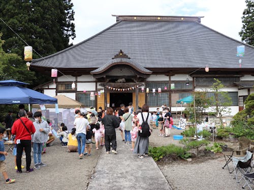 地域ママさんたちのすっだい(やりたい)想いで実現した、お寺縁日の様子