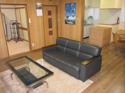 家具・家電・食器付で長期滞在できる住宅