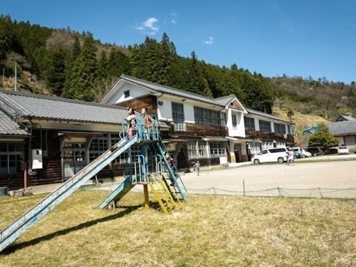 東吉野こども食堂の外