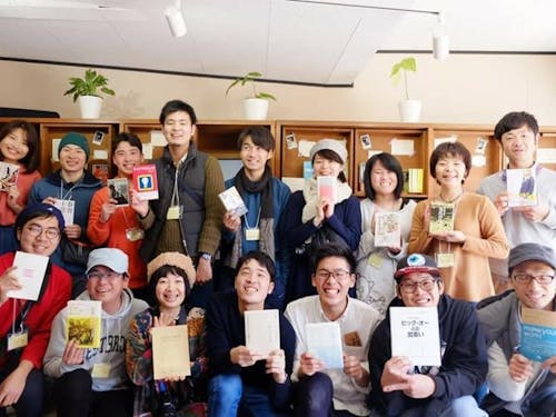 お気に入りの1冊を持ち寄って。