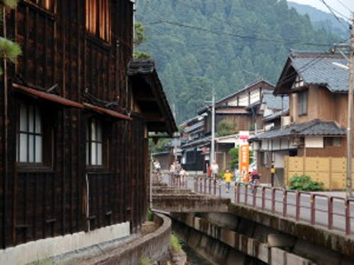 杉原さんが住む地域の風景です!ものづくりの産地として歴史的な町並みが残っています😊