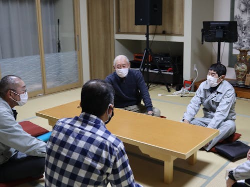 地元の農家さんたちと交流して受け入れてもらうためのお手伝い