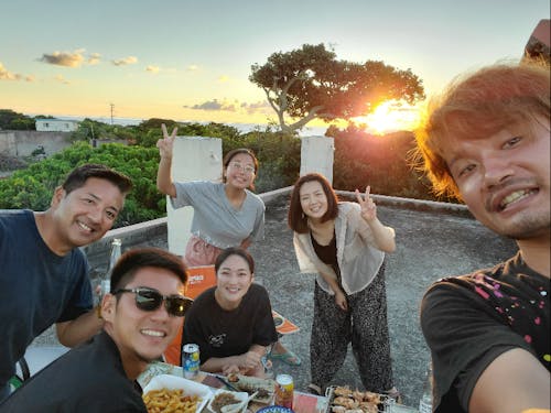 休日は、みんなでBBQを楽しんでリフレッシュ!