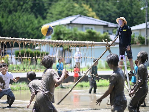 関係人口と復活させた休耕田を活用したバレーボール大会