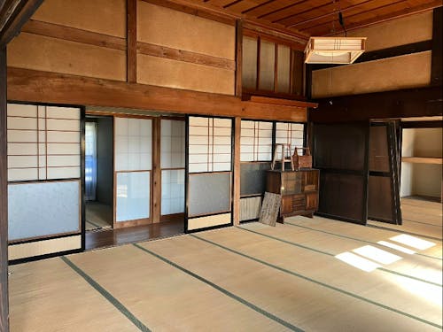 15帖(手前)+10帖(奥)の続き間