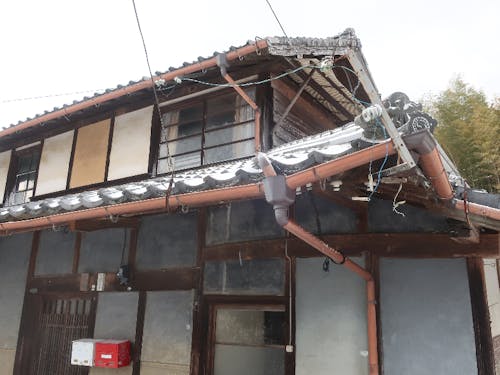 山間部に点在する古民家