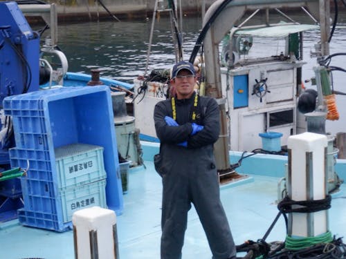 漁 業:西沢 伸也さん 白鳥定置網組合