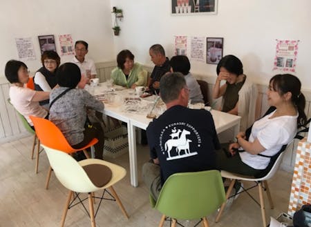 月に1回開催している移住者交流会「午後カフェ」