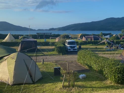 「伊上海浜公園オートキャンプ場」