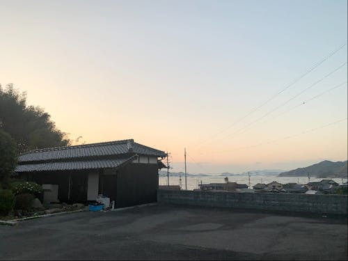 ゲストのご夫妻は海が一望できる場所で生活されています