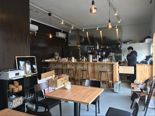 「コメラザ」オープン準備真っ只中