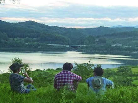 花山湖を望む風景