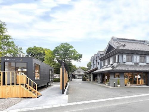 「笛木醤油/しょうゆパーク」老舗しょうゆ蔵の見学やレストランなど様々な体験ができます。