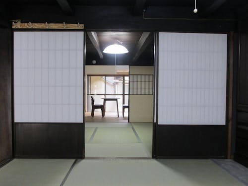 空き家と言っても個性があります。大きさも築年数も。