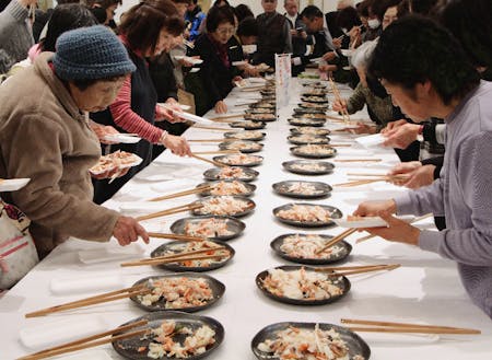 新春「鮭飯寿し」大試食会
