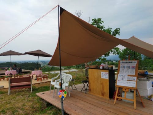 観光農園での屋外カフェ