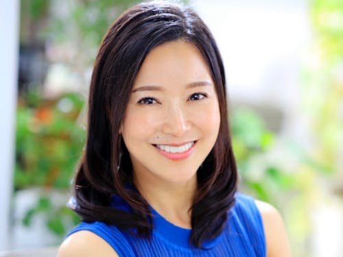 川田原麻紀子さん(白麻株式会社代表)が丁寧に研修を行います