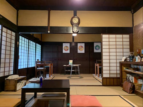 coffee roastery & cafe らっこや