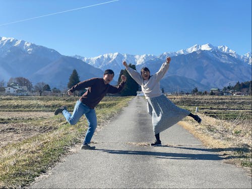 林屋運営なかむぅ、めぐ