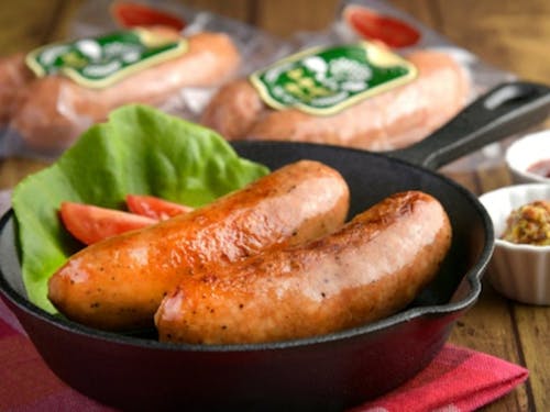 ジューシーで肉の旨味たっぷりのふかがわポーク フランクフルト