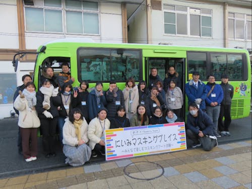 大学生にもたくさん協力してもらいました。