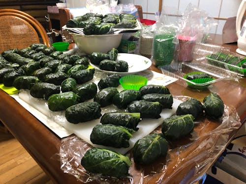 春まなのめはり寿司。家庭では、一度に大量に作ることが多い。