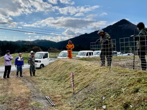 ワイヤーメッシュの設置指導