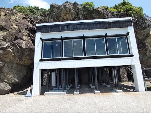 外観・内装　共にリフォーム済み