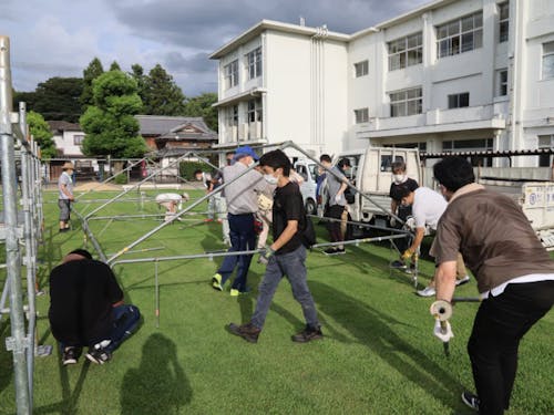 暑くてもワイワイ楽しんでいます。