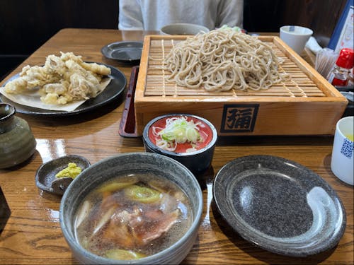 みなかみ町では、お蕎麦と舞茸の天ぷらが絶品です!
