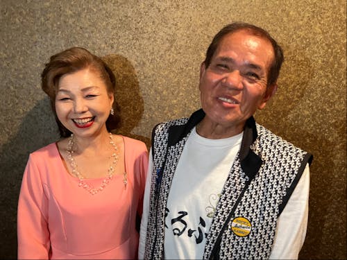 愛情あふれるマスターとママ。