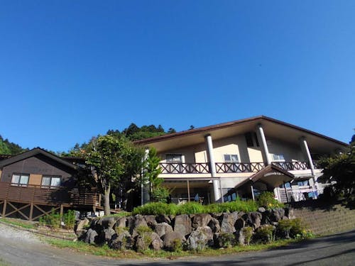 かじかの里学園の外観