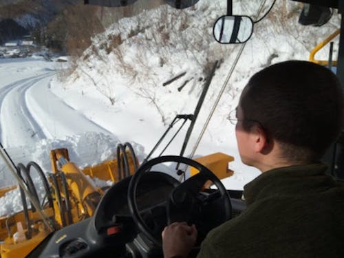 除雪もします。免許をとって。