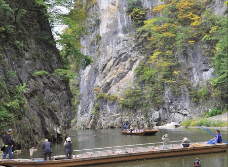 舟下りで有名な日本百景「猊鼻渓」