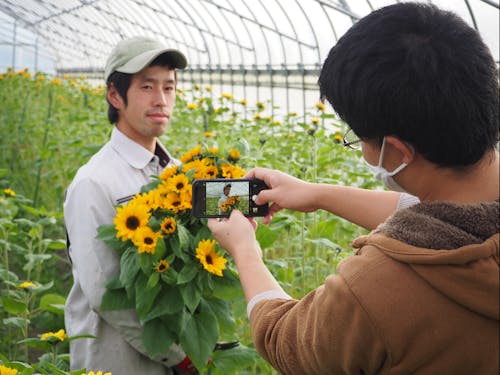若手「菊農家」の野村さん