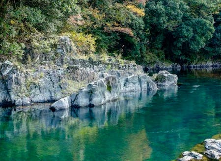 水質日本一に選ばれる高津川源泉