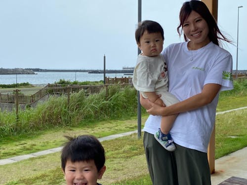 袋井の海岸周辺でイベントを企画する釣りインフルエンサーあやのさん