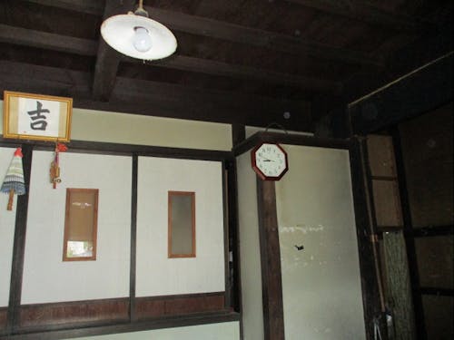 八幡浜市内の空き家(室内)