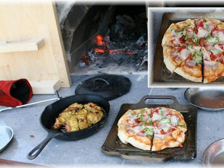 ピザ窯でアウトドア料理