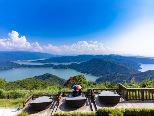 三方五湖では五湖と日本海のダイナミックな景観が楽しめます