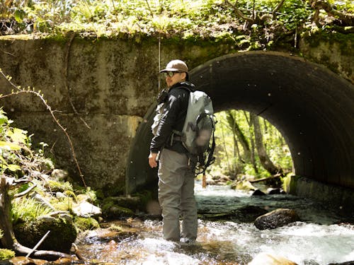 現役協力隊のフライフィッシングガイド野中豪さん